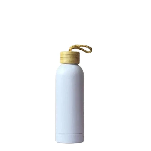 Water bottle with bamboo lid