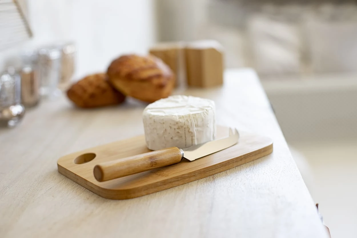 Bamboo Cheese Service Set, Featuring a Natural Bamboo Cutting Board and a